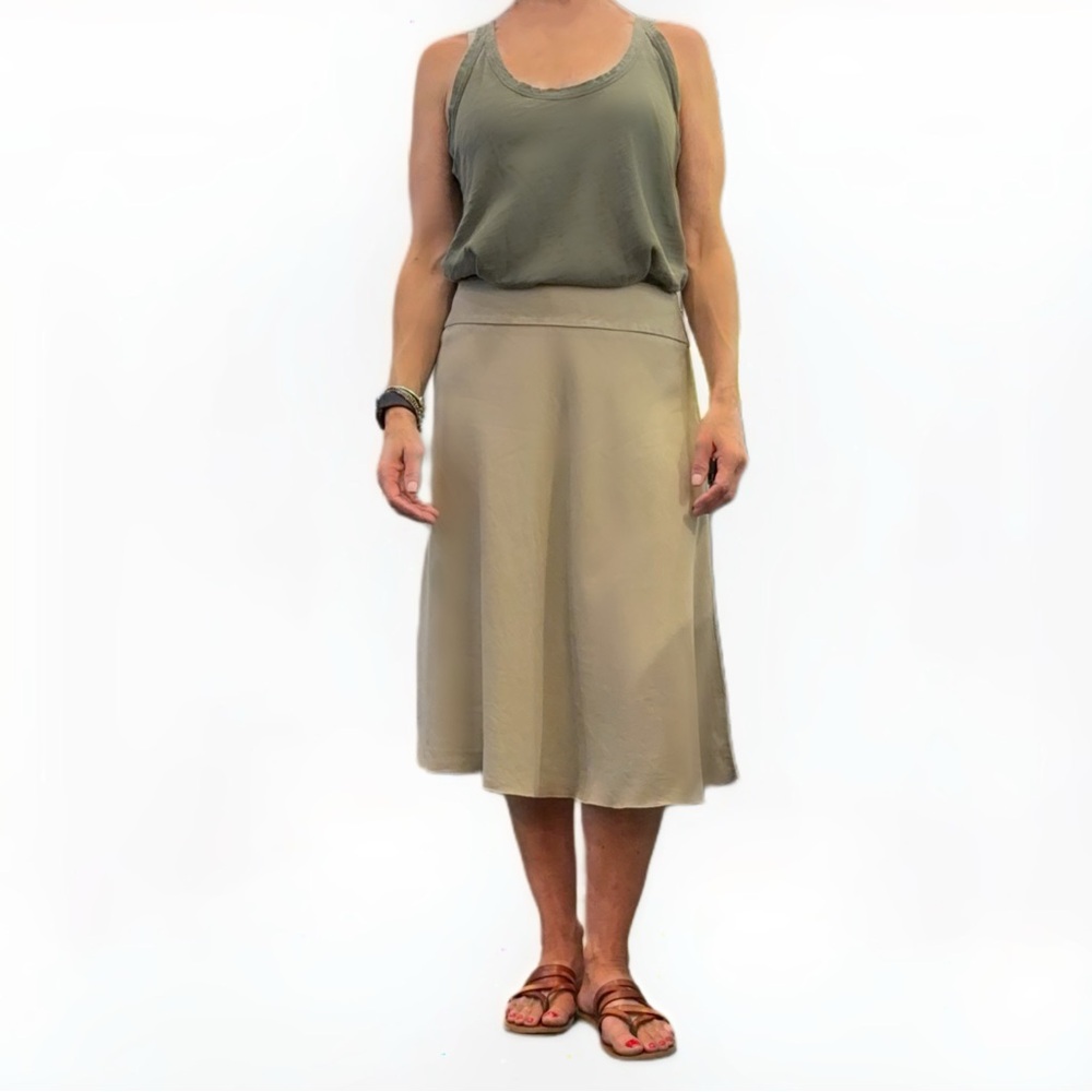 Size S (6-8) Coldwater Creek Tan, A-Line, Flowy Skirt.